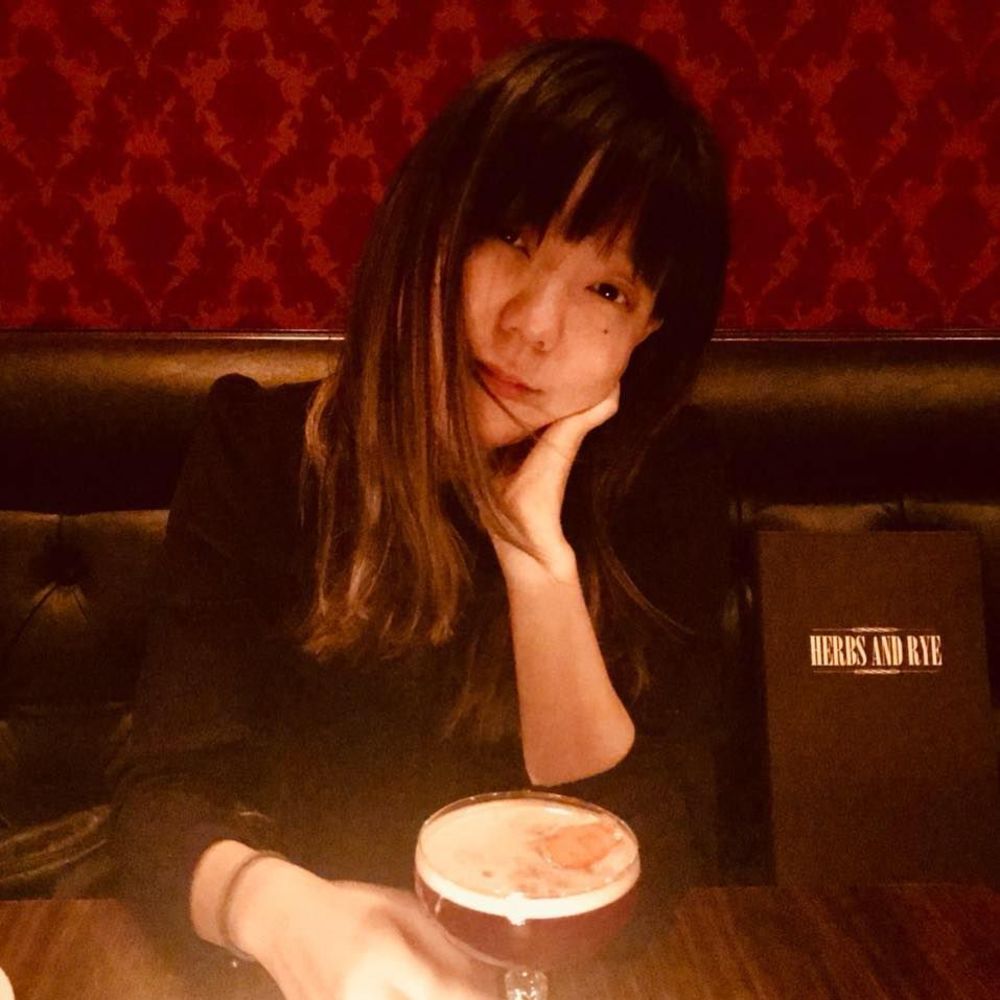 Meet your Posher, Claire